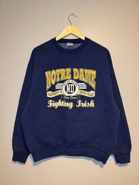 Vintage Notre Dame Fighting Irish Crewneck / 1990s / Large
